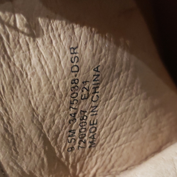 NWOT 9.5 FRYE RAINA BOOTIES BIEGE pointed toe - Picture 7 of 12